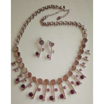 Набор  "Ключик" - серьги  и ожерелье - фиолетовые камни
