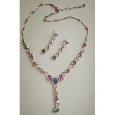 Набор серебристый, серьги и ожерелья с разноцветными кристаллами