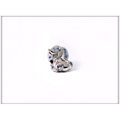 Брошь-значок собака , Blue Dolphin, Код: Т 29707, ювелирная бижутерия,покрытие-родий, камни-цветные Swarovski