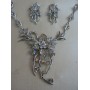 Набор  "Серебристое сияние" - серьги  и ожерелье 